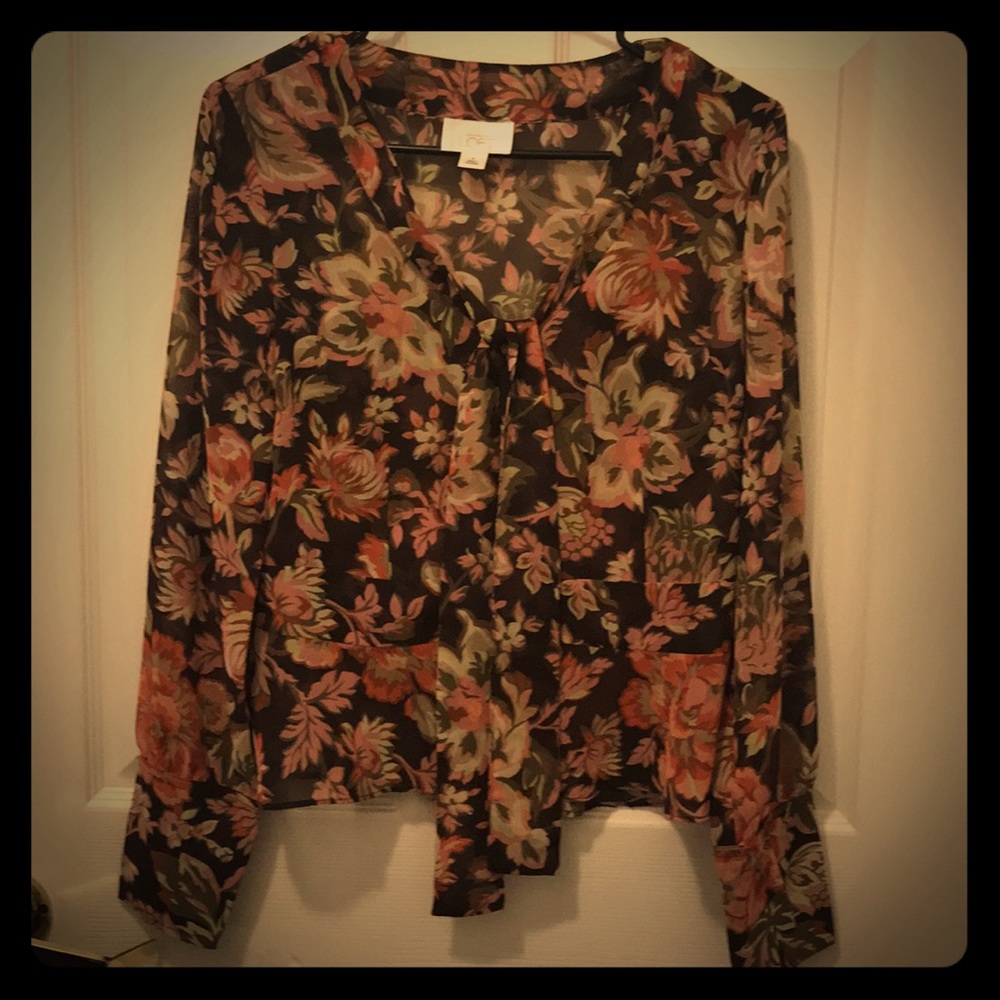 Sheer floral Loft shirt sz4